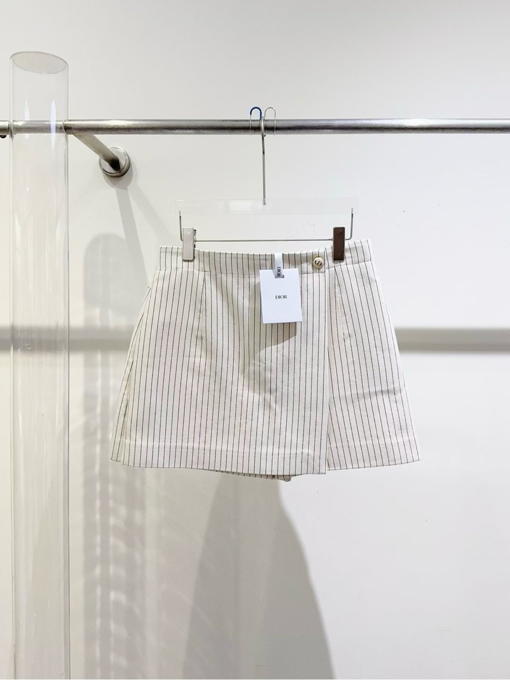 🚩steal Dior Cream Pinstripe Mini Skirt with Subtle Button